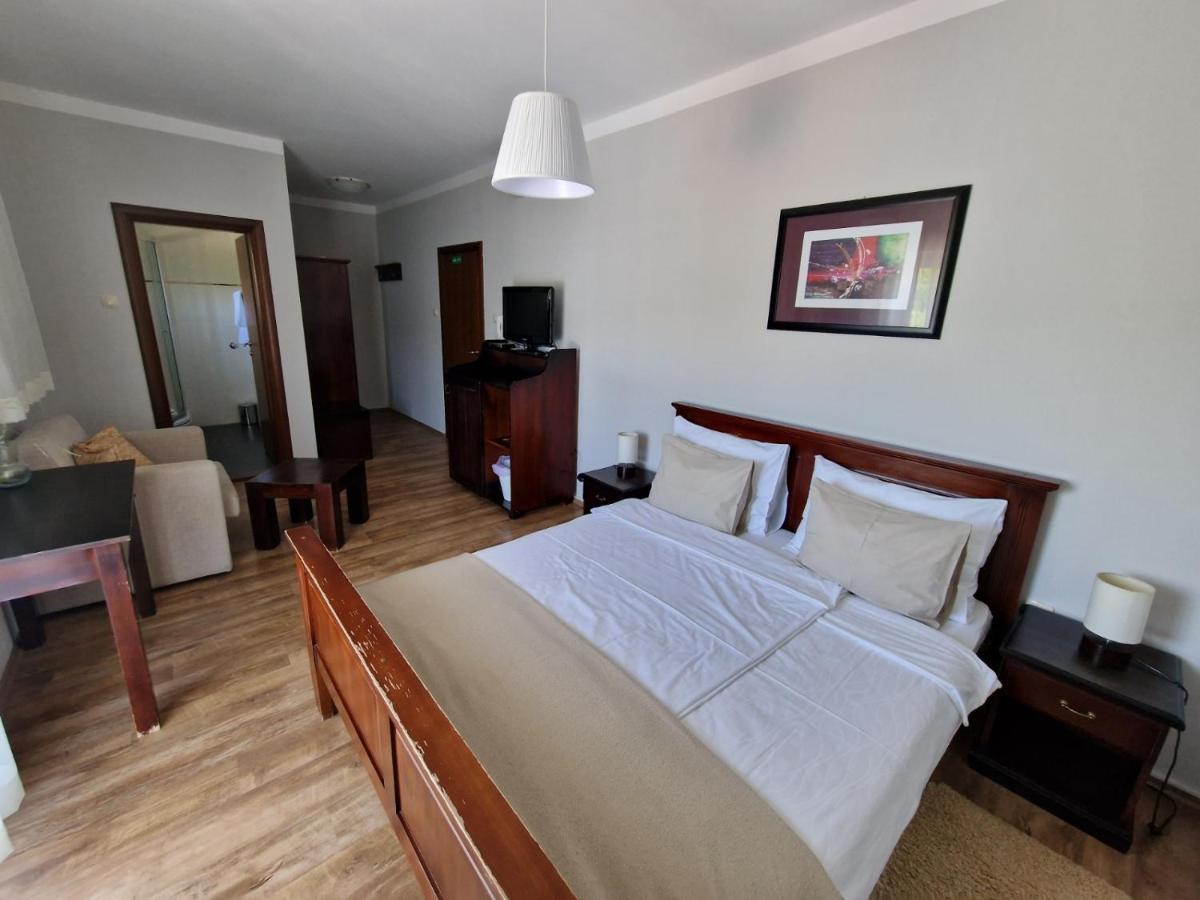 Guesthouse Barica ซริกเวนิซา ภายนอก รูปภาพ