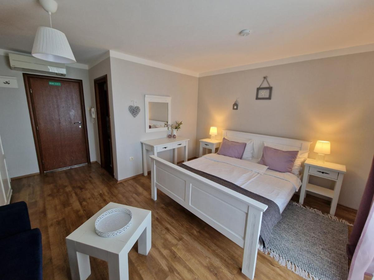 Guesthouse Barica ซริกเวนิซา ภายนอก รูปภาพ