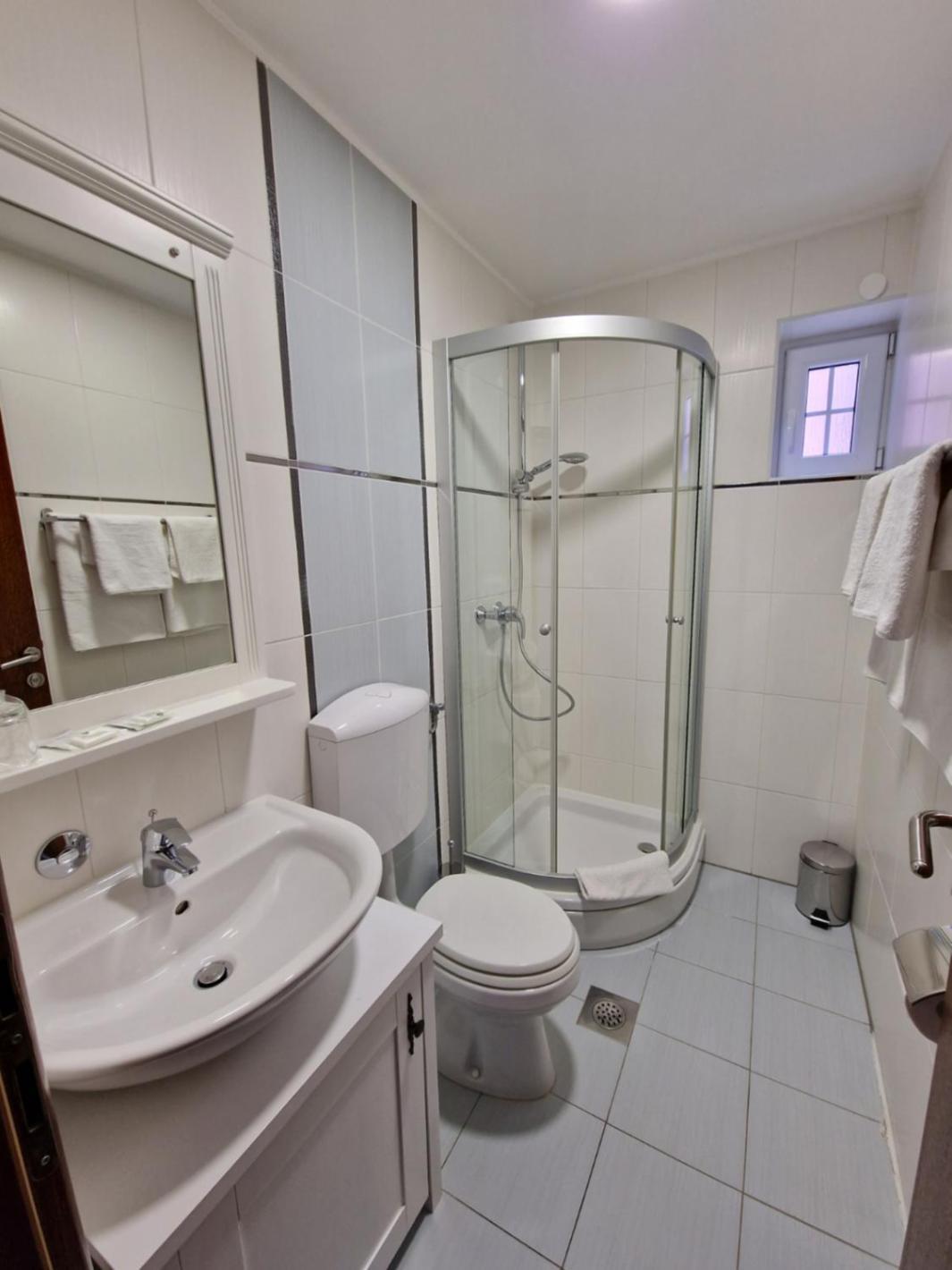 Guesthouse Barica ซริกเวนิซา ห้อง รูปภาพ